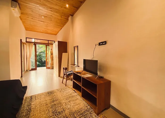 Ferienhaus 1br Ruang Teduh, Great Location